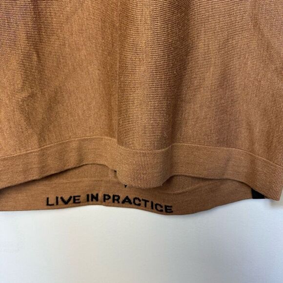Lululemon Men's Medium Alpine Air Wool Sweater in Bark - Picture 5 of 9